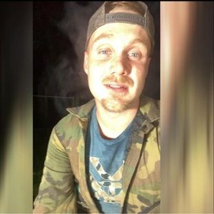 Meet your Posher, Brady